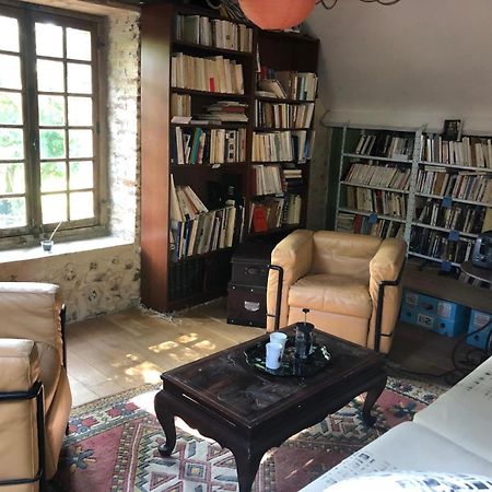 Perche King'S Bedroom In Maison Nomade Chic Cour-Maugis-sur-Huisne エクステリア 写真