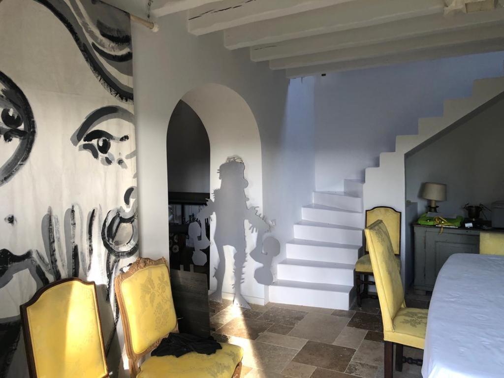 Perche King'S Bedroom In Maison Nomade Chic Cour-Maugis-sur-Huisne エクステリア 写真